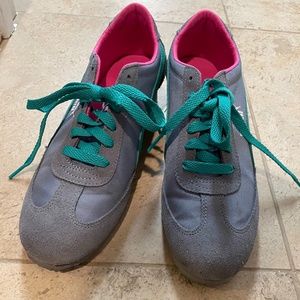 Puma fashion sneakers